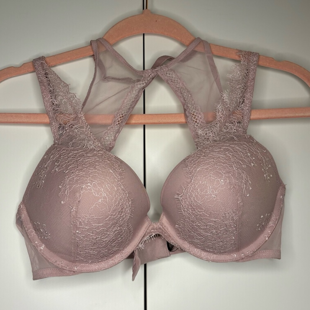 Victoria’s Secret mauve high neck bra 34c